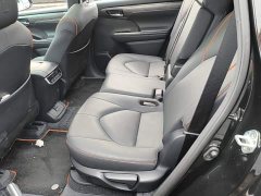 Toyota Crown Venza 2.5L HEV AWD Premium - ფოტო 17