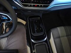Volkswagen ID.4 CROZZ Pure Enjoyment Limited Edition - ფოტო 14