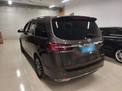 Buick GL8 Facelift Land Executive Cabin Luxury - ფოტო 5