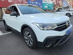Volkswagen Tiguan L 2025 Outstanding Edition 300TSI Automatic Two-Wheel Drive Dragon Ascendant Version - ფოტო 4