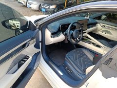 Zeekr Geely Zeekr 001 Ultra-Long Range Dual Motor YOU Edition - ფოტო 16