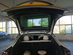 Tesla Model Y Performance All-Wheel Drive - ფოტო 19