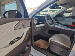 Changan Yaoguang C-DM 2025 200 Extended Range Pro AWD - ფოტო 16