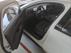 Wuling Starlight 70km Smart Standard Edition - ფოტო 16