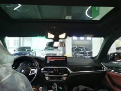 BMW 5 Series Facelift 525Li M Sport Package - ფოტო 18