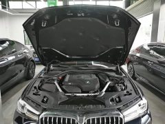 BMW 5 Series Facelift 525Li M Sport Package - ფოტო 20
