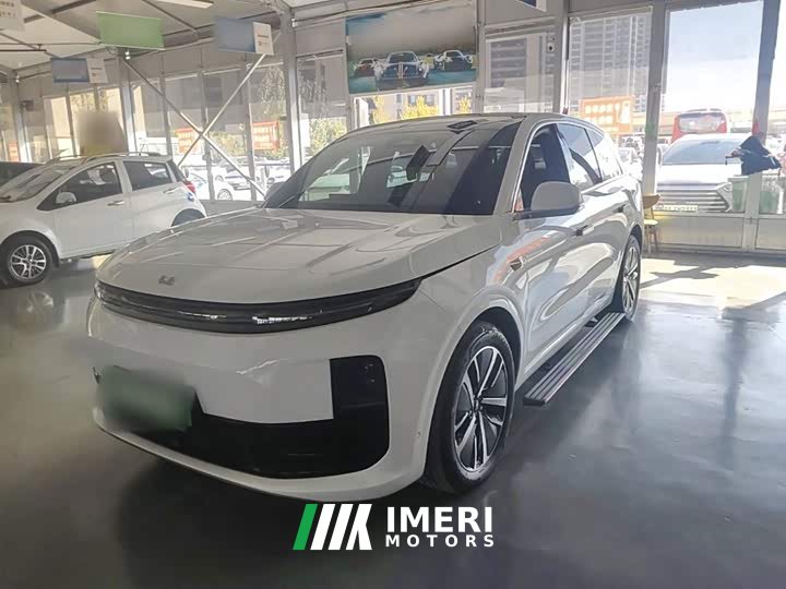 Li Auto L6 Pro - ავტომობილი ჩინეთიდან