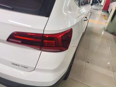 Volkswagen Touareg 280TSI FWD Luxury Plus - ფოტო 8