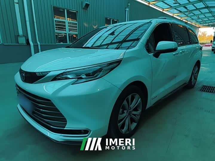 Toyota Sienna 2.5L Hybrid Premium Edition - ავტომობილი ჩინეთიდან