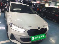 BMW 1 Series Facelift 120i M Sport Night Edition - ფოტო 3