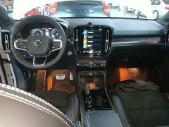 Volvo XC40 T4 AWD Smart Remote Sport Edition - ფოტო 10