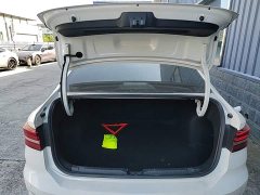 Volkswagen Lavida 1.5L Automatic Comfort - ფოტო 19