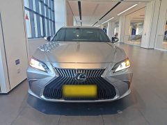 Lexus ES 2020 200 Excellence Edition - ფოტო 3