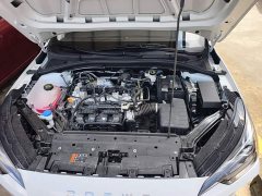 SAIC MG i5 1.5L CVT Luxury - ფოტო 20