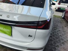 SAIC MG i5 1.5L CVT Luxury - ფოტო 8