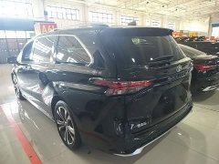 Toyota Grevias 2022 2.5L Hybrid Flagship Edition - ფოტო 5