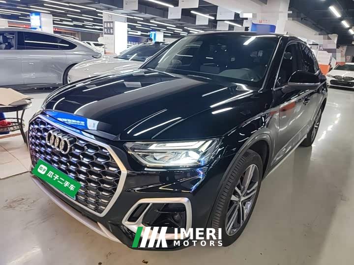 Audi Q5L Sportback 40 TFSI Luxury - ავტომობილი ჩინეთიდან