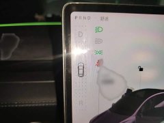 Tesla Model Y Rear-Wheel Drive Launch Edition - ფოტო 7