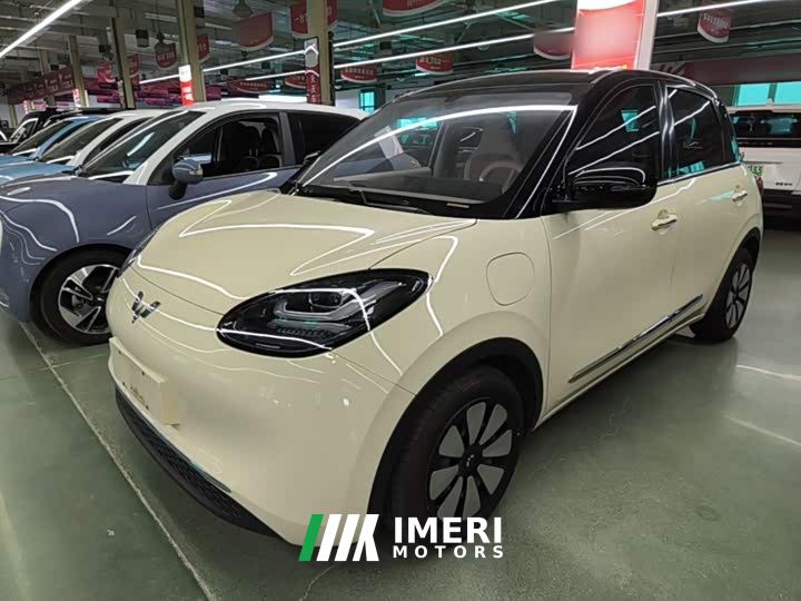 Wuling Binguo 333km Lingxi Connected Edition