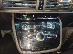 Lincoln Explorer 2.0T Two-Wheel Drive Premium - ფოტო 14