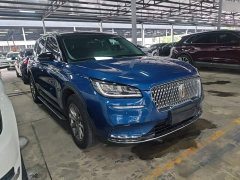 Lincoln Explorer 2.0T Two-Wheel Drive Premium - ფოტო 4
