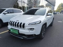 Jeep Liberty Light 2020 2.0L FWD Classic Sport Edition - ფოტო 1