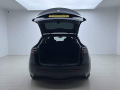 Tesla Model Y Rear-Wheel Drive - ფოტო 20