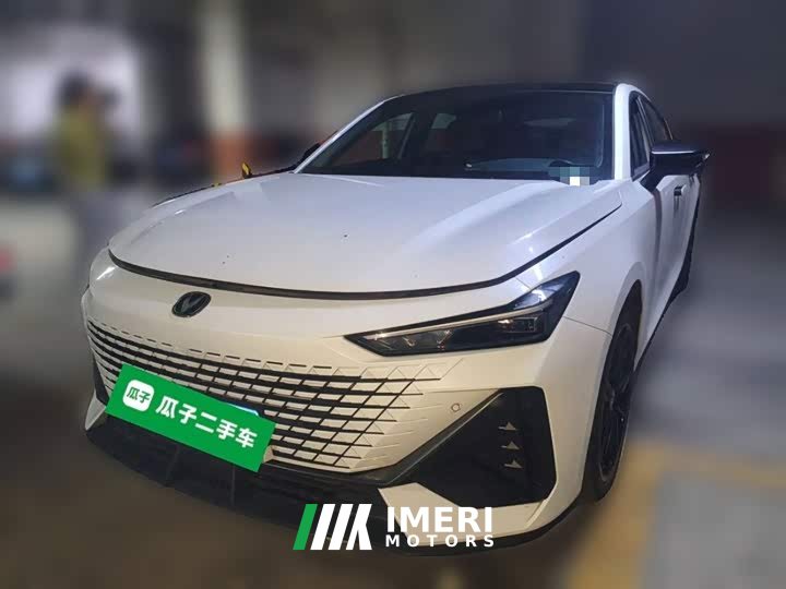 Changan UNI-V 2022 1.5T Deluxe - ავტომობილი ჩინეთიდან