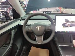 Tesla Model Y Rear-Wheel Drive - ფოტო 11