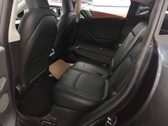 Tesla Model Y Rear-Wheel Drive - ფოტო 17