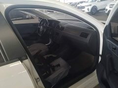 Volkswagen Santana 1.5L Manual Fashion Edition - ფოტო 9