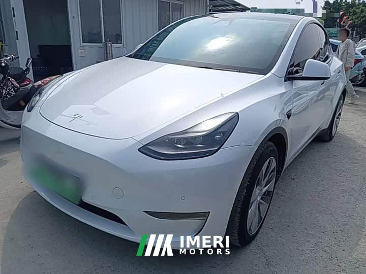 Tesla Model Y Standard Range RWD - ავტომობილი ჩინეთიდან