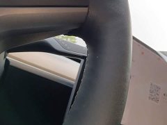 Tesla Model Y Standard Range RWD - ფოტო 14