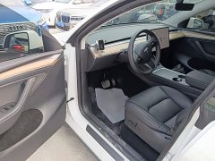 Tesla Model Y Standard Range RWD - ფოტო 16