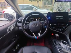 Toyota Camry 2021 Hybrid Luxury - ფოტო 3