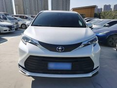 Toyota Sienna 2.5L Hybrid Comfort Edition - ფოტო 3