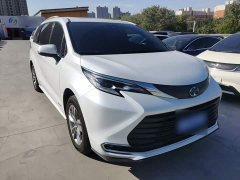 Toyota Sienna 2.5L Hybrid Comfort Edition - ფოტო 4