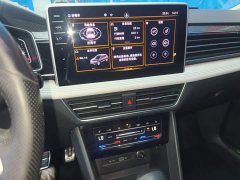 Volkswagen Tiguan L 2022 330TSI Automatic FWD R-Line Comfort Edition - ფოტო 13