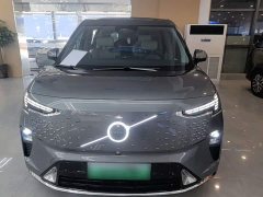 Volvo EM90 2025 Ultra Six-Seater - ფოტო 3