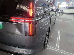 Volvo EM90 2025 Ultra Six-Seater - ფოტო 8