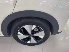 BYD Dolphin 420km Fashion Edition - ფოტო 18