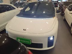 Li Auto i6 2025 Two-Wheel Drive Standard - ფოტო 3