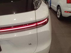 Li Auto i6 2025 Two-Wheel Drive Standard - ფოტო 8
