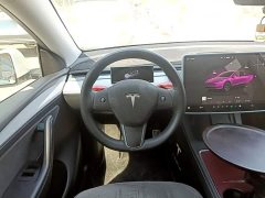 Tesla Model Y Long Range All-Wheel Drive - ფოტო 11