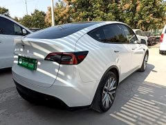 Tesla Model Y Long Range All-Wheel Drive - ფოტო 7