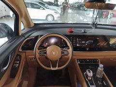 Voyah Dream PHEV Extended Range Luxury Edition - ფოტო 11