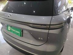 NIO ES8 100kWh Signature Edition - ფოტო 8