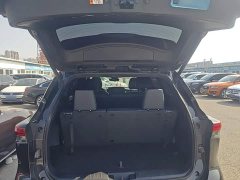 Toyota Crown Venza 2.5L HEV AWD Premium - ფოტო 16