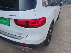 Mercedes-Benz GLB 200 Fashion Edition - ფოტო 8