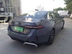 BMW i5 eDrive 35L Premium M Sport Package - ფოტო 7
